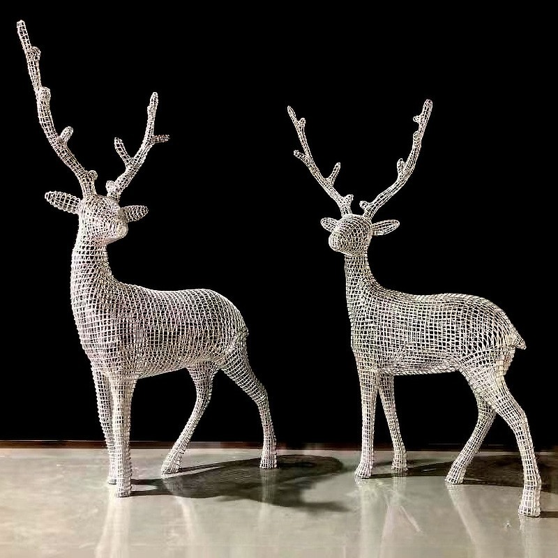 Deer sculpture metal ginkgo bi - Gardening Tools Sketch review and price